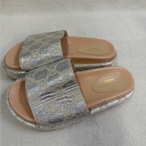 GG Slides - Picture 8 of 10